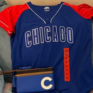 Chicago Cubs Dooney & Bourke Wristlet with Majestic jersey Medium